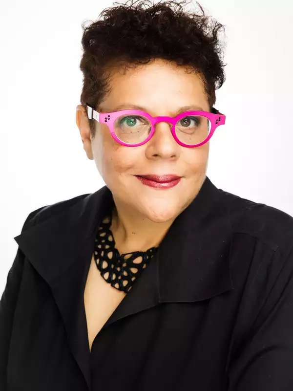 Yvette Christianse